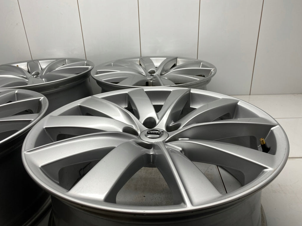 4x Alufelge 19 Zoll 8.0" 5x108 42 5ET Glanz Silber 31362276 Volvo I Rim Wheel FEL7613079255xs