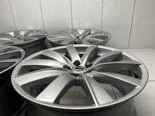 Laden Sie das Bild in den Galerie-Viewer, 4x Alufelge 19 Zoll 8.0" 5x108 42 5ET Glanz Silber 31362276 Volvo I Rim Wheel FEL7613079255xs