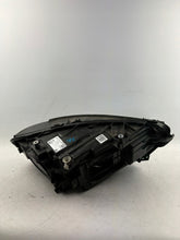 Laden Sie das Bild in den Galerie-Viewer, Frontscheinwerfer Mercedes-Benz Cla C118 A1189062500 LED Links Headlight SCH6277696303jd