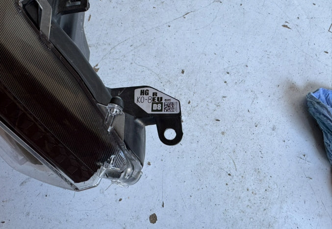 Frontscheinwerfer Toyota 4 Yaris LED Rechts Scheinwerfer Headlight