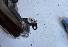 Load image into Gallery viewer, Frontscheinwerfer Toyota 4 Yaris LED Rechts Scheinwerfer Headlight