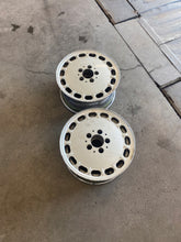 Laden Sie das Bild in den Galerie-Viewer, 1x Alufelge 15 Zoll 7.0&quot; 5x112 25ET A1264003002 Mercedes-Benz Rim Wheel
