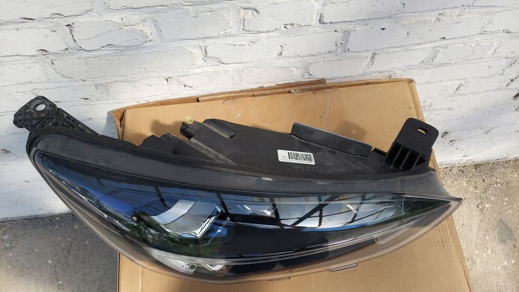 Frontscheinwerfer Ford Focus MX7B-13E014-ED Rechts Scheinwerfer Headlight