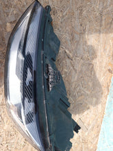 Load image into Gallery viewer, Frontscheinwerfer Audi A4 B9 030111723100 8W0941011 Full LED Links Headlight