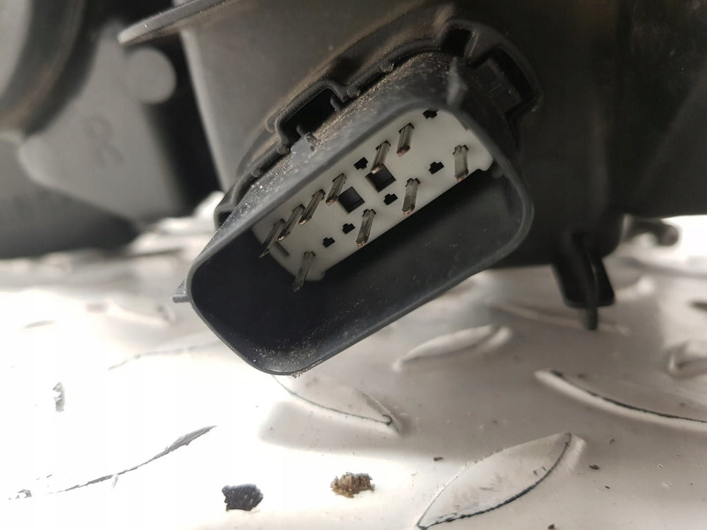 Frontscheinwerfer Ford Mondeo DS73-13W029-AG Rechts Scheinwerfer Headlight SCH9928219644eg