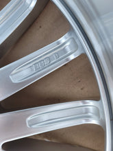 Load image into Gallery viewer, 1x Alufelge 17 Zoll 8.5" 5x112 38ET A2114001802 Mercedes-Benz W211 Rim Wheel FEL7949829336cn