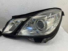 Laden Sie das Bild in den Galerie-Viewer, Frontscheinwerfer Mercedes-Benz W212 A2128205761 A2128205861 Ein Satz Headlight SCH5153468601he