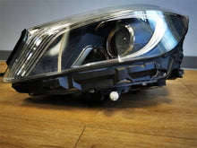 Load image into Gallery viewer, Frontscheinwerfer Mercedes-Benz W176 A1768200561 Xenon Rechts oder Links