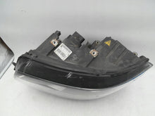 Laden Sie das Bild in den Galerie-Viewer, Frontscheinwerfer VW T5 7E5941015 Xenon Links Scheinwerfer Headlight SCH7479192256ij