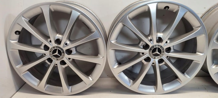4x Alufelge 17 Zoll 6.5" 5x112 44ET Glanz Silber A1774010300 Mercedes-Benz W247 FEL3955974456wo