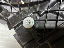 Laden Sie das Bild in den Galerie-Viewer, Frontscheinwerfer Mercedes-Benz W247 A2479063504 Links Scheinwerfer Headlight SCH5567840224nm