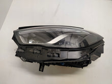 Laden Sie das Bild in den Galerie-Viewer, Frontscheinwerfer Mercedes-Benz W247 A2479064204 A2479064104 Ein Satz Headlight SCH5274444719dk