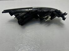 Laden Sie das Bild in den Galerie-Viewer, Frontscheinwerfer Mazda 6 Links Scheinwerfer Headlight SCH5530485400zj