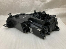 Laden Sie das Bild in den Galerie-Viewer, Frontscheinwerfer Seat Tarraco 5FJ941007G Full LED Links Scheinwerfer Headlight