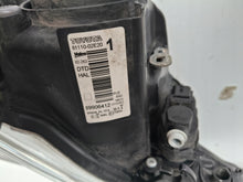 Load image into Gallery viewer, Frontscheinwerfer Toyota Auris 81110-02E20 LED Rechts Scheinwerfer Headlight