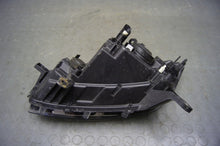 Load image into Gallery viewer, Frontscheinwerfer Dacia Sandero II 260608494R 260105344R Ein Satz Headlight SCH8438140415tf
