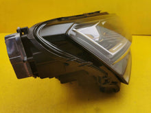 Laden Sie das Bild in den Galerie-Viewer, Frontscheinwerfer Skoda Superb III 3V1941016D LED Ein Satz Headlight