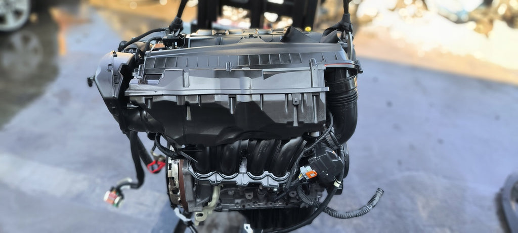 Motor Peugeot 208 I CRD93 1.4 VTI 73PS 54kW 107TKm Benzin Engine Komplett