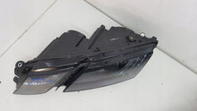 Laden Sie das Bild in den Galerie-Viewer, Frontscheinwerfer Skoda III 59-8-ATS LED Ein Stück (Rechts oder Links) Headlight SCH4058398992xy