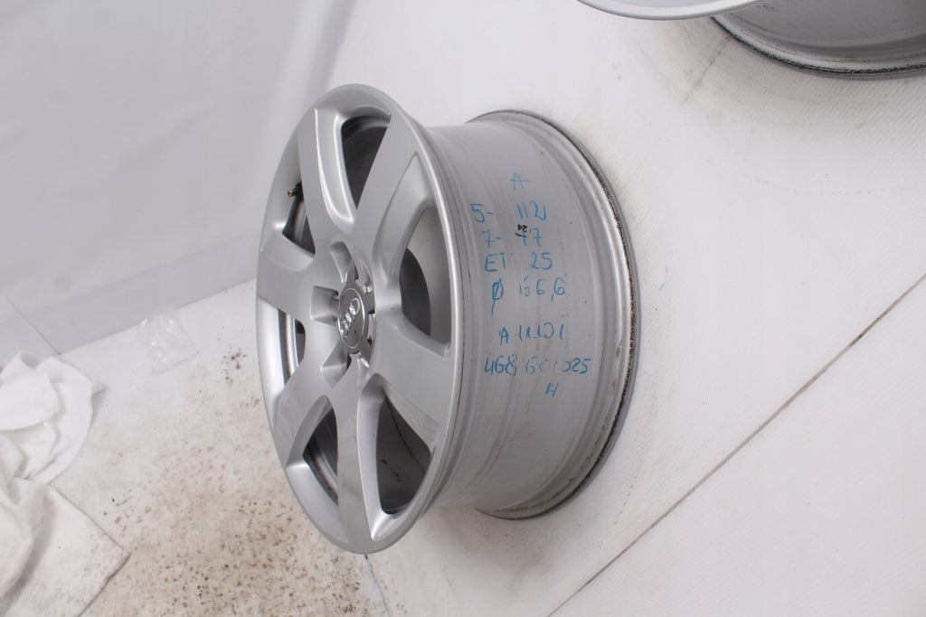 1x Alufelge 17 Zoll 7.0" 5x112 25ET Glanz Silber 4G8601025H Audi Rim Wheel FEL7791942356uq