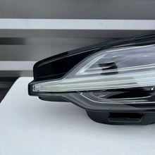 Laden Sie das Bild in den Galerie-Viewer, Frontscheinwerfer Volvo V60 S60 Links Scheinwerfer Headlight SCH8954238590ds