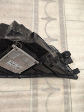 Laden Sie das Bild in den Galerie-Viewer, Frontscheinwerfer Skoda Octavia III 5E1941017E Links Scheinwerfer Headlight SCH8673613341mh