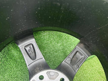 Laden Sie das Bild in den Galerie-Viewer, 1x Alufelge 18 Zoll 5x112 VW Golf V I Rim Wheel FEL3115096638ql