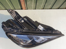 Laden Sie das Bild in den Galerie-Viewer, Frontscheinwerfer Mercedes-Benz Gle A1679061700 1679061700 LED Rechts Headlight