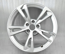 Load image into Gallery viewer, 1x Alufelge 18 Zoll 8.5&quot; 5x112 29ET Glanz Silber 8W0601025AK Audi A4 Rim Wheel