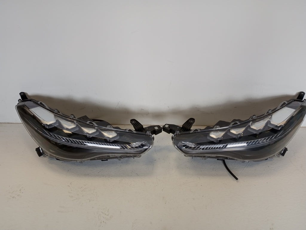 Frontscheinwerfer Toyota Corolla LED Ein Stück (Rechts oder Links) Headlight SCH5024828859hk