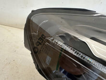 Load image into Gallery viewer, Frontscheinwerfer BMW 2 Active Tourer U06 5A42248-05 Full LED Rechts Headlight SCH5707689163tj