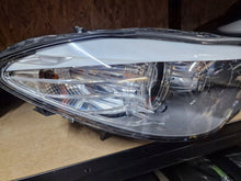 Laden Sie das Bild in den Galerie-Viewer, Frontscheinwerfer BMW 5 F11 F10 1LL01013104 010131040060928028862887 Rechts SCH6492087087jc