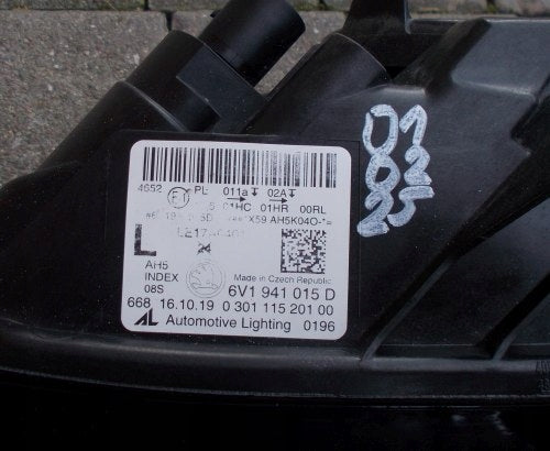 Frontscheinwerfer Skoda Fabia III 6V1941015D LED Ein Stück (Rechts oder Links)