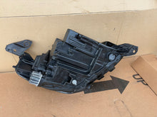 Laden Sie das Bild in den Galerie-Viewer, Frontscheinwerfer Opel Corsa F 9829522780 LED Links Scheinwerfer Headlight SCH6859200846ri
