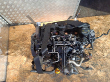Laden Sie das Bild in den Galerie-Viewer, Motor VW Caddy III CFH 2.0 TDI 2013 Diesel Engine Unkomplett MOT5194767019je