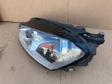 Load image into Gallery viewer, Frontscheinwerfer VW Golf VII 5G1941005 Ein Stück (Rechts oder Links) Headlight SCH5774290189ov