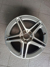 Laden Sie das Bild in den Galerie-Viewer, 1x Alufelge 18 Zoll 7.5" 5x112 49ET 4011550 Mercedes-Benz Rim Wheel FEL8007246240gn