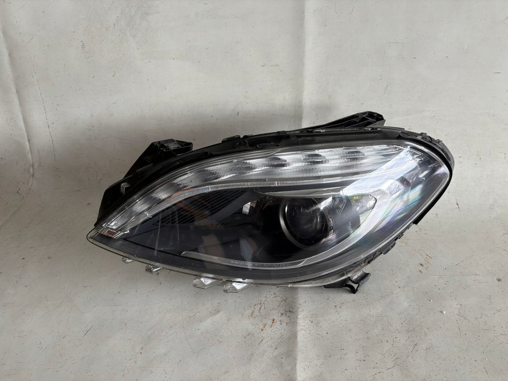 Frontscheinwerfer Mercedes-Benz W246 A2468207761 Links Scheinwerfer Headlight SCH4471315630qt