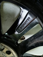 Load image into Gallery viewer, 1x Alufelge 17 Zoll 6.5" 5x112 44ET Glanz Schwarz A1774012900 Mercedes-Benz FEL6204648647dq