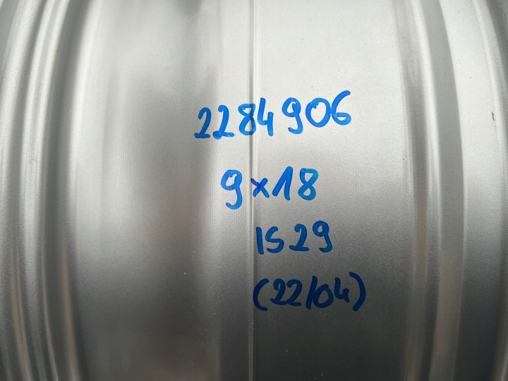 1x Alufelge 18 Zoll 9.0" 5x120 29ET 2284906 BMW F87 F80 F82 F83 Rim Wheel FEL8772852967gp