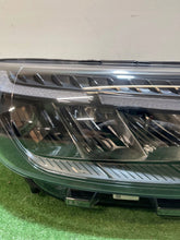 Laden Sie das Bild in den Galerie-Viewer, Frontscheinwerfer Ford Transit Custom PZ3113E014CB 148R006360 Rechts Headlight SCH8162468644oj