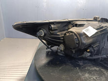 Laden Sie das Bild in den Galerie-Viewer, Frontscheinwerfer Honda Accord VIII 23601 Links Scheinwerfer Headlight