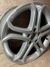 Laden Sie das Bild in den Galerie-Viewer, 1x Alufelge 18 Zoll 8.5" 5x112 A2124016202 Mercedes-Benz W212 Rim Wheel FEL1302742747ha