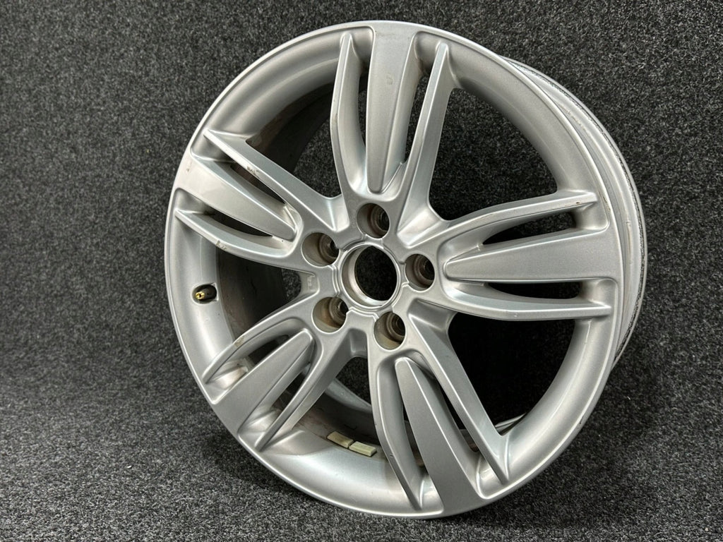1x Alufelge 17 Zoll 7.0" 43ET 8U0601025P Audi Q3 Rim Wheel FEL5752827794si