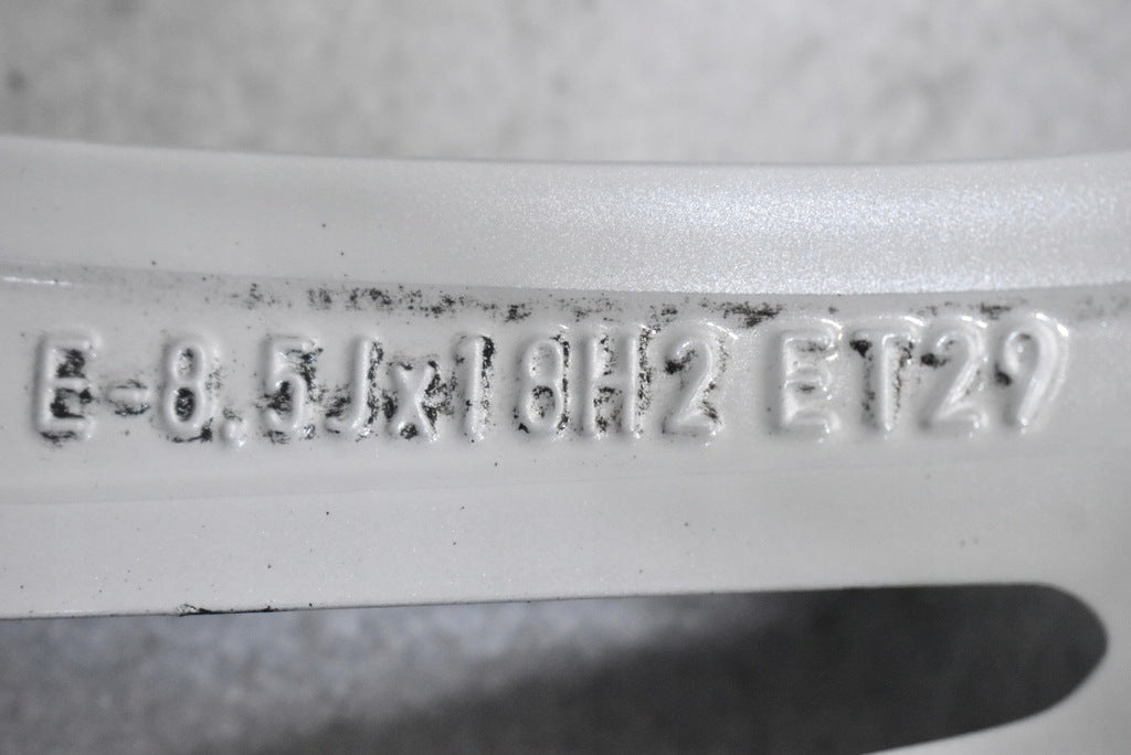 1x Alufelge 18 Zoll 8.5" 5x112 29ET Glanz Silber 8W0601025AK Audi A4 Rim Wheel FEL1821783370ri