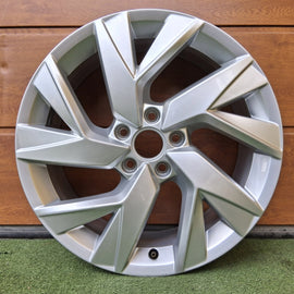 1x Alufelge 18 Zoll 7.0