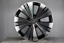 Laden Sie das Bild in den Galerie-Viewer, 1x Alufelge 18 Zoll 7.5" 5x112 53ET A2434010100 Mercedes-Benz Eqa Rim Wheel FEL1870219874un