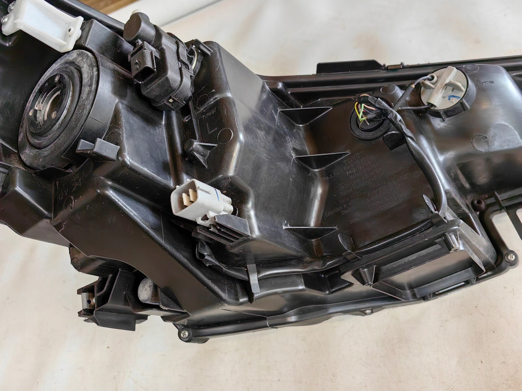 Frontscheinwerfer Toyota 81150-F4031 LED Links Scheinwerfer Headlight