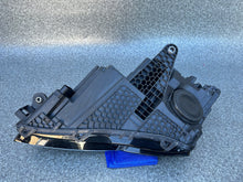 Laden Sie das Bild in den Galerie-Viewer, Frontscheinwerfer Skoda Superb III 3V1941016C LED Rechts Scheinwerfer Headlight