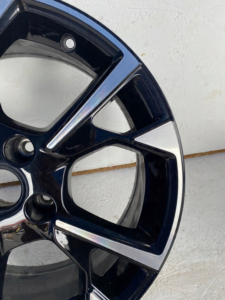 1x Alufelge 17 Zoll 7.0" 4x108 1646346180 Opel Corsa F Rim Wheel